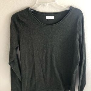 Cute and comfy green shirt